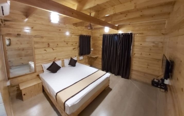 devbagh-wooden-cottage-resort